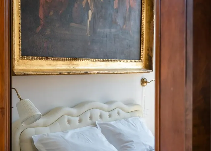 Apartman The Chandelier Genova