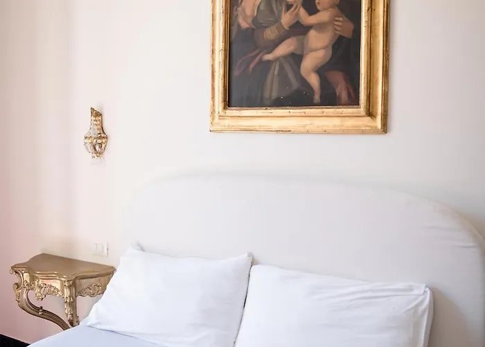 The Chandelier Genova