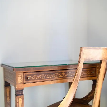 The Chandelier Genua