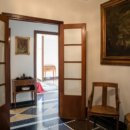 The Chandelier Appartement Genua