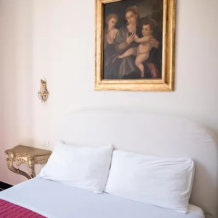 The Chandelier Genua